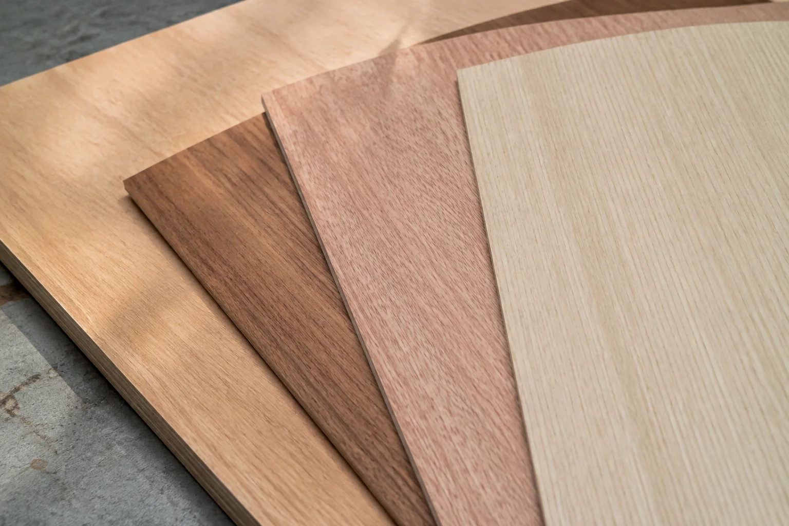 Three differently toned veneer faces arranged over a panel.
