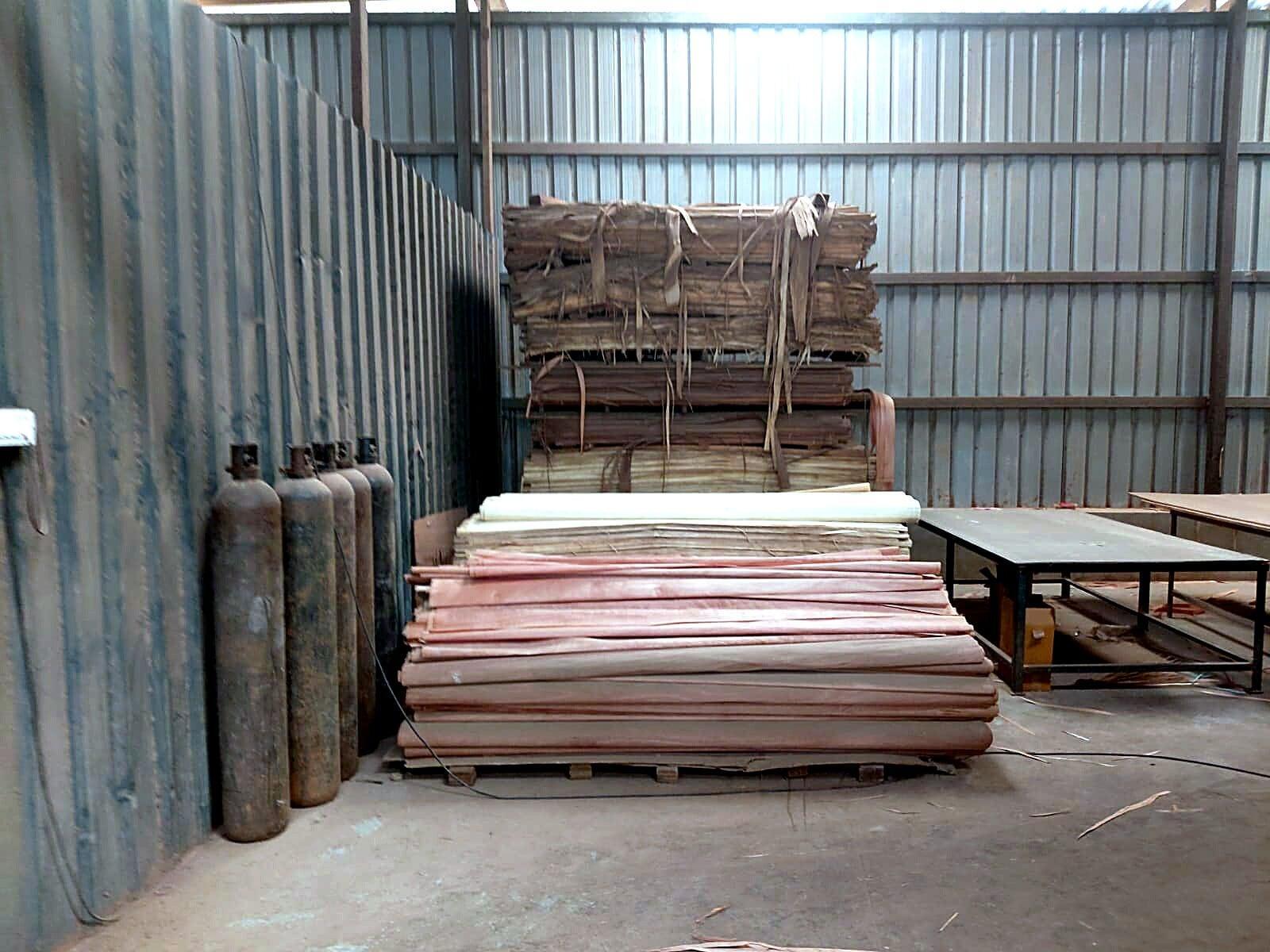 Veneer and pressing line at Cochin Wood Industries